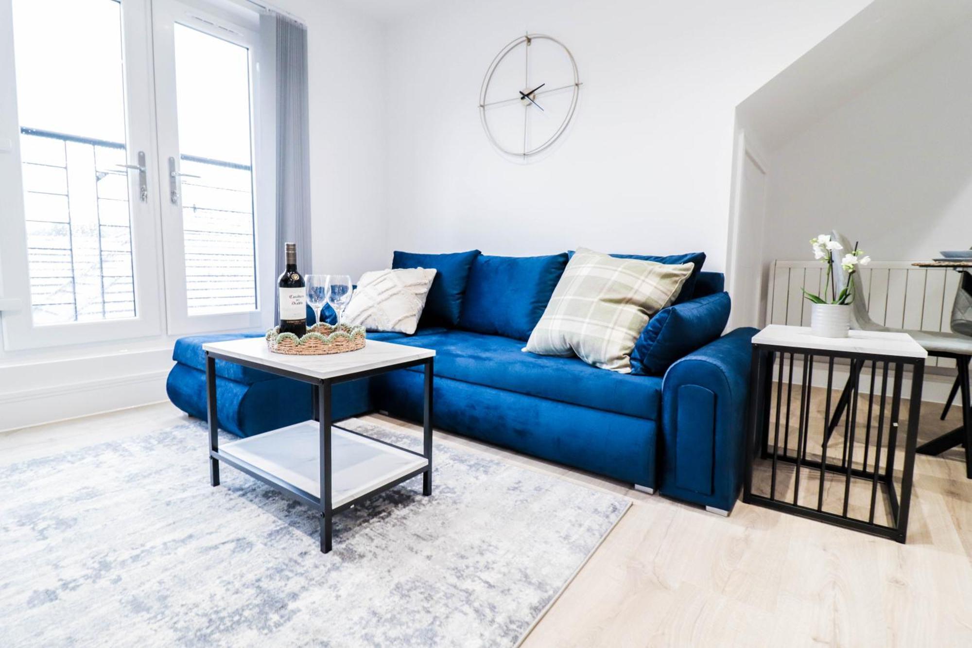 Modern 1-Bed Apartment In Buckinghamshire With Free Wifi, Parking & Garden High Wycombe Dış mekan fotoğraf