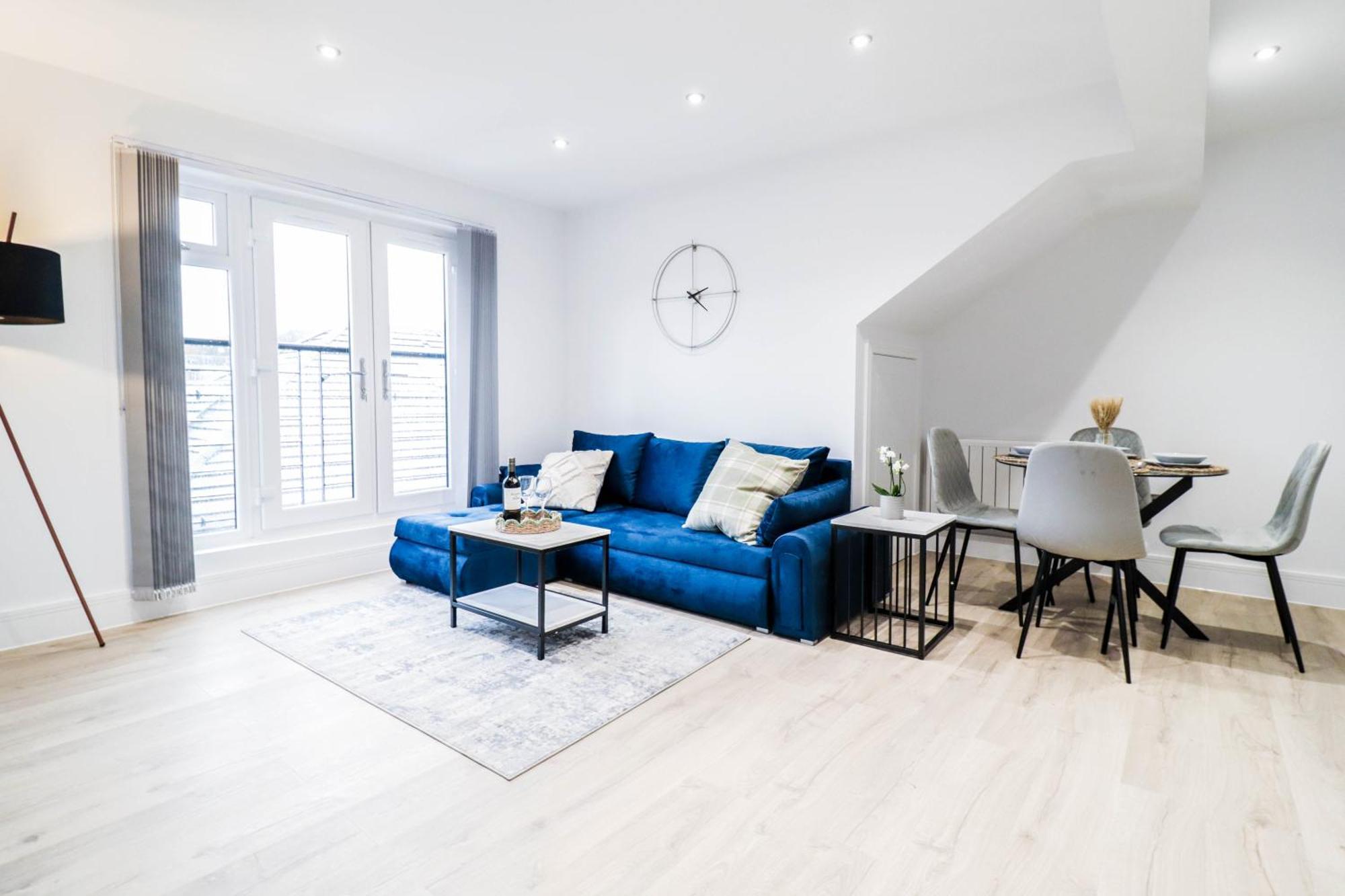 Modern 1-Bed Apartment In Buckinghamshire With Free Wifi, Parking & Garden High Wycombe Dış mekan fotoğraf